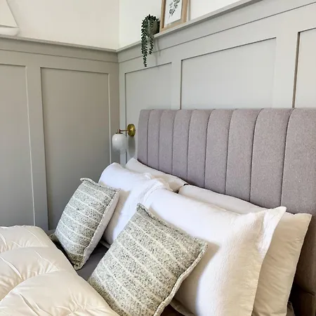No 6 Lansdowne Apartment Portrush Room photo